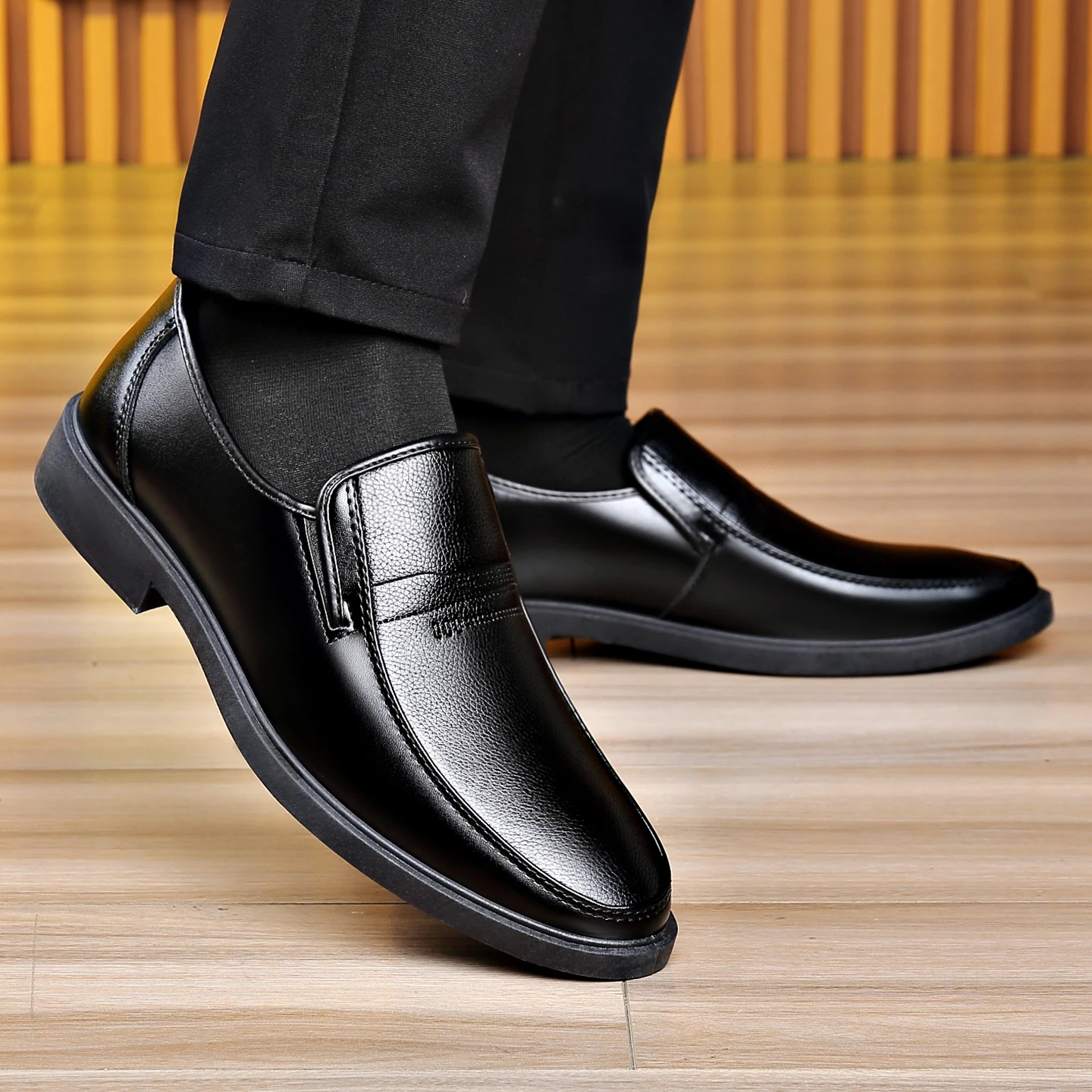 Men's Slip‑on Business Leather - Formal Men Daily Wear Shoes recension och pris